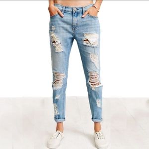BDG Slim Boyfriend Jeans 25